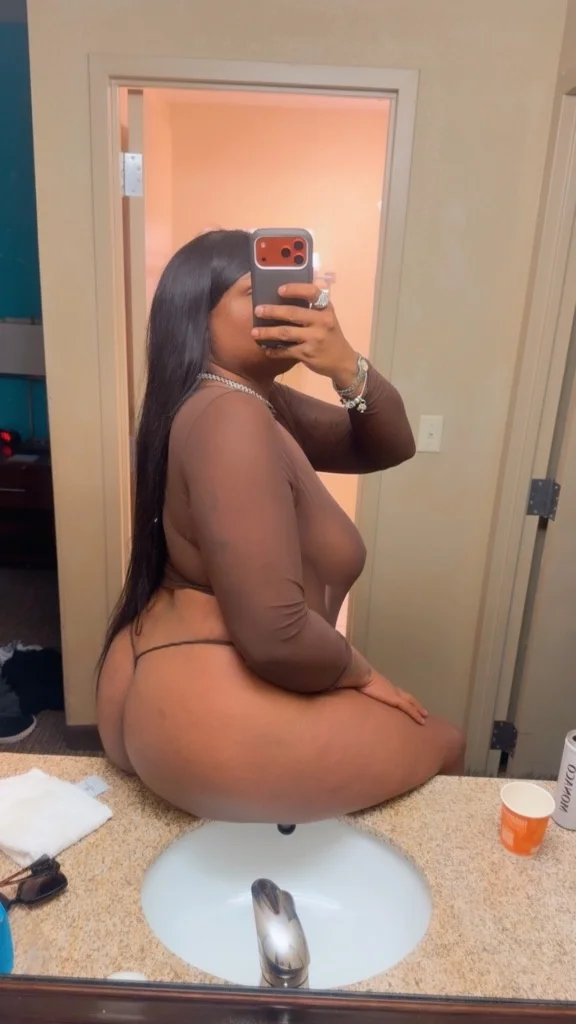 hotelmobile SLOPPY TOPPY INCALLOUTCALL daddy facetime me 9in... in Milwaukee – Women Seeking Men photo 6