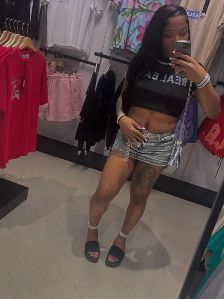 Ts Barbie in Milwaukee – Women Seeking Men photo 4