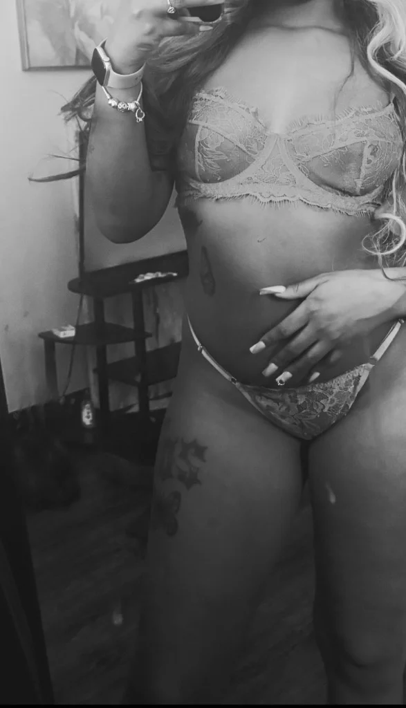 Ready to please you in Milwaukee – Women Seeking Men photo 2