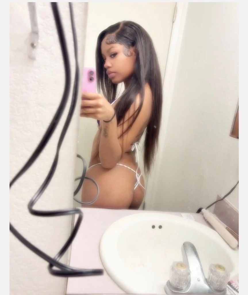 barbie is back did you miss me in Milwaukee – Women Seeking Men photo 4