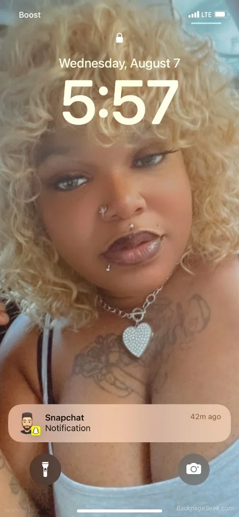 Come have a Good Time W light candy in Milwaukee – Women Seeking Men photo 3