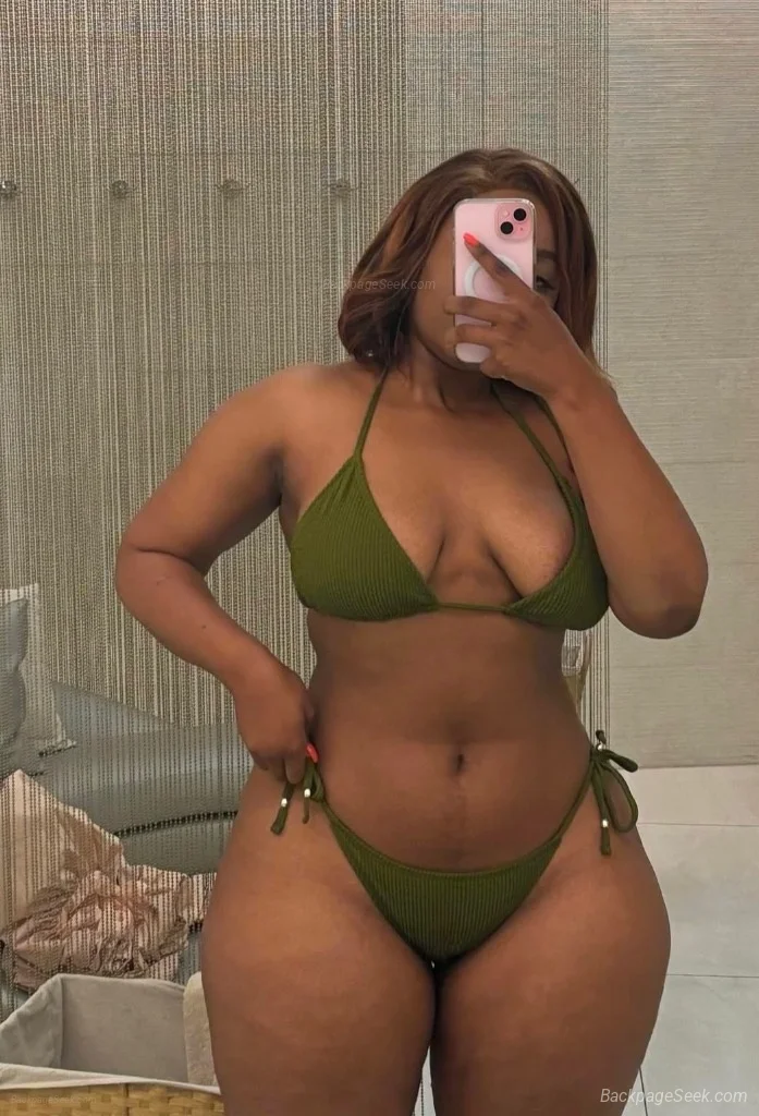 Hosting Fr KyTHICK SOFT skin astronomical Booty party friendly