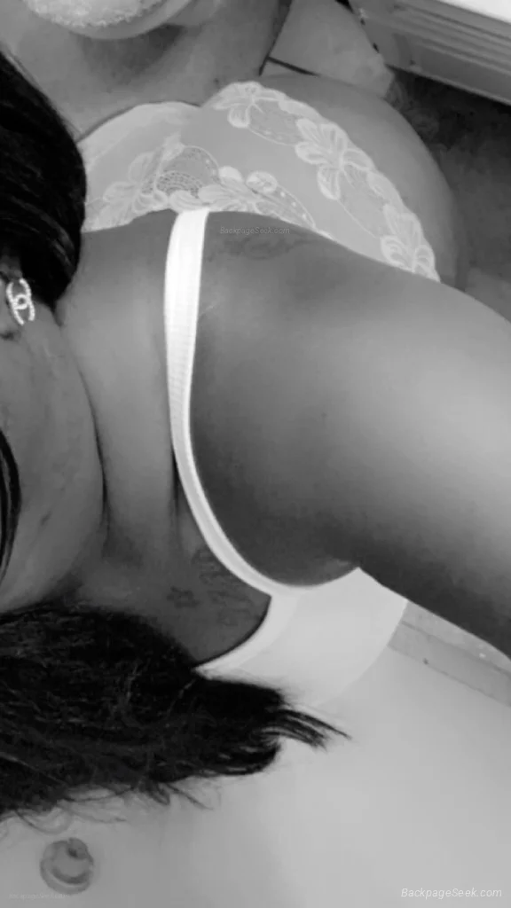 CCCUUUMMMM here in Milwaukee – Women Seeking Men photo 2