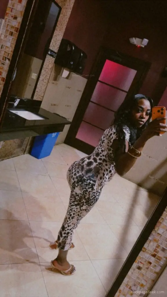 Available incallcar datecome titty fuck me in Milwaukee – Women Seeking Men photo 3