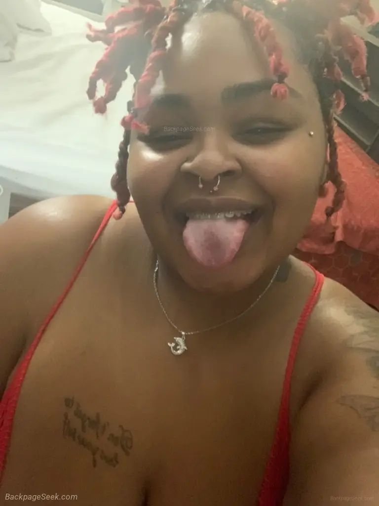 Incalls only sloppy bj in Milwaukee – Women Seeking Men photo 2