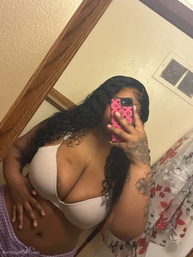 discounts all today ask for menu 414freakbih ON TWITTER 54 f... in Milwaukee – Women Seeking Men photo 6