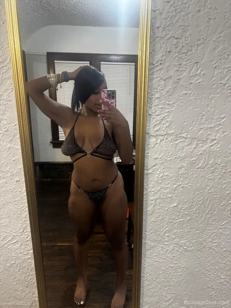 Slim thicc Water Booty in Milwaukee – Women Seeking Men photo 3
