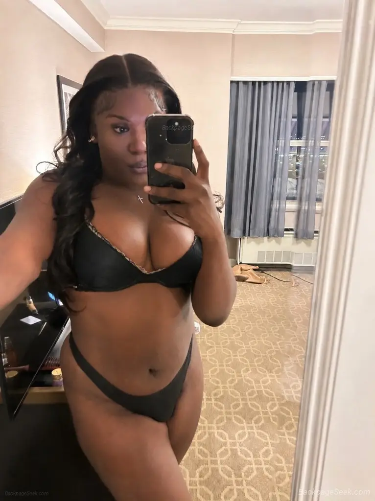WELCOME TO THE CHOCOLATE FACTORY Visiting Milwaukee in Milwaukee – Women Seeking Men photo 4