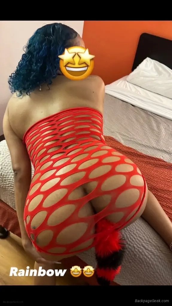 deallsss your NEW creamy addiction let me please you baby