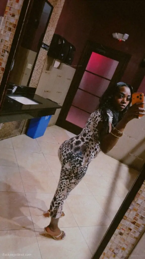 Available incall car date come titty fuck me in Milwaukee – Women Seeking Men photo 4