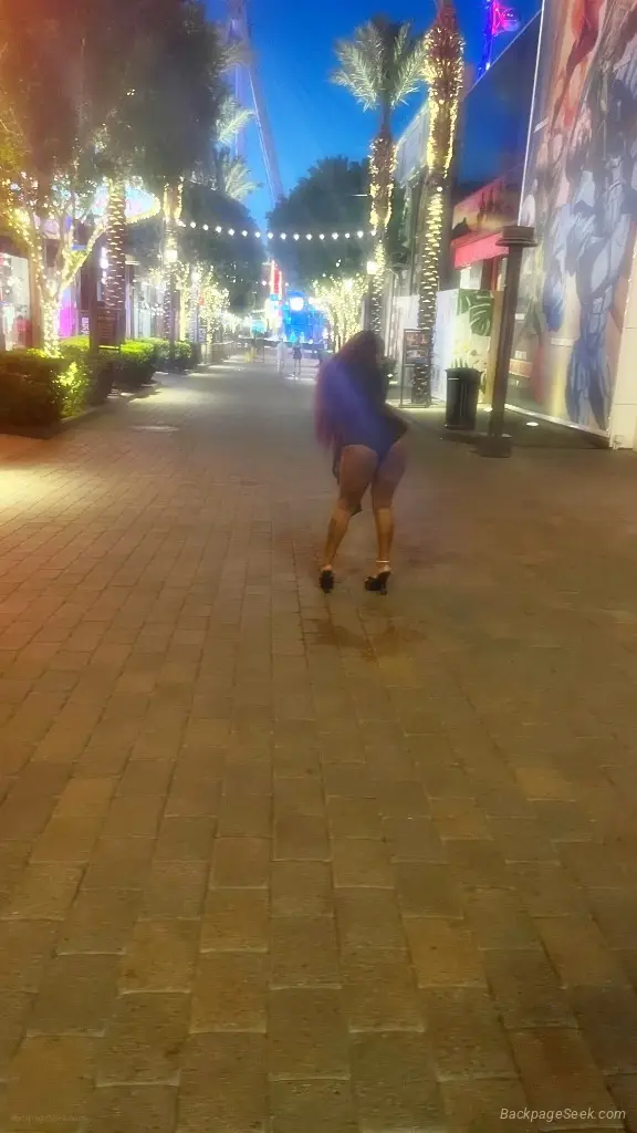 Your wish is my command in Milwaukee – Women Seeking Men photo 4