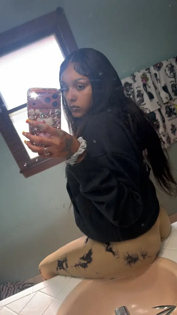 early morning specials sloppy dick gobbler ready for fun inc... in Milwaukee – Women Seeking Men photo 2