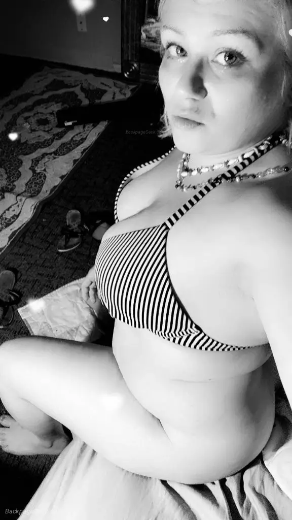 available now no deposit im REAL super sexy blonde in Minneapolis – Women Seeking Men photo 4