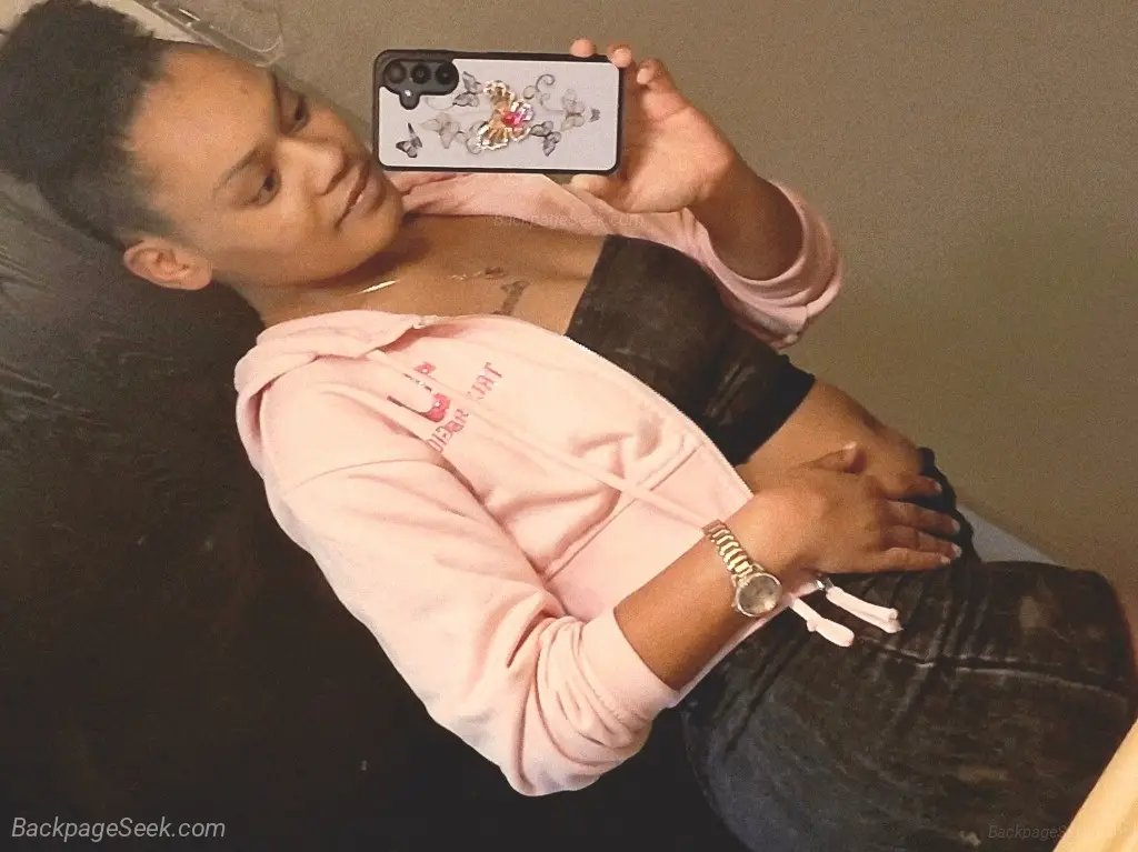 PRETTY DIMPLES SLUT ME OUT SEDUCTIVE SATISFYING SESSIONS in Minneapolis – Women Seeking Men photo 5