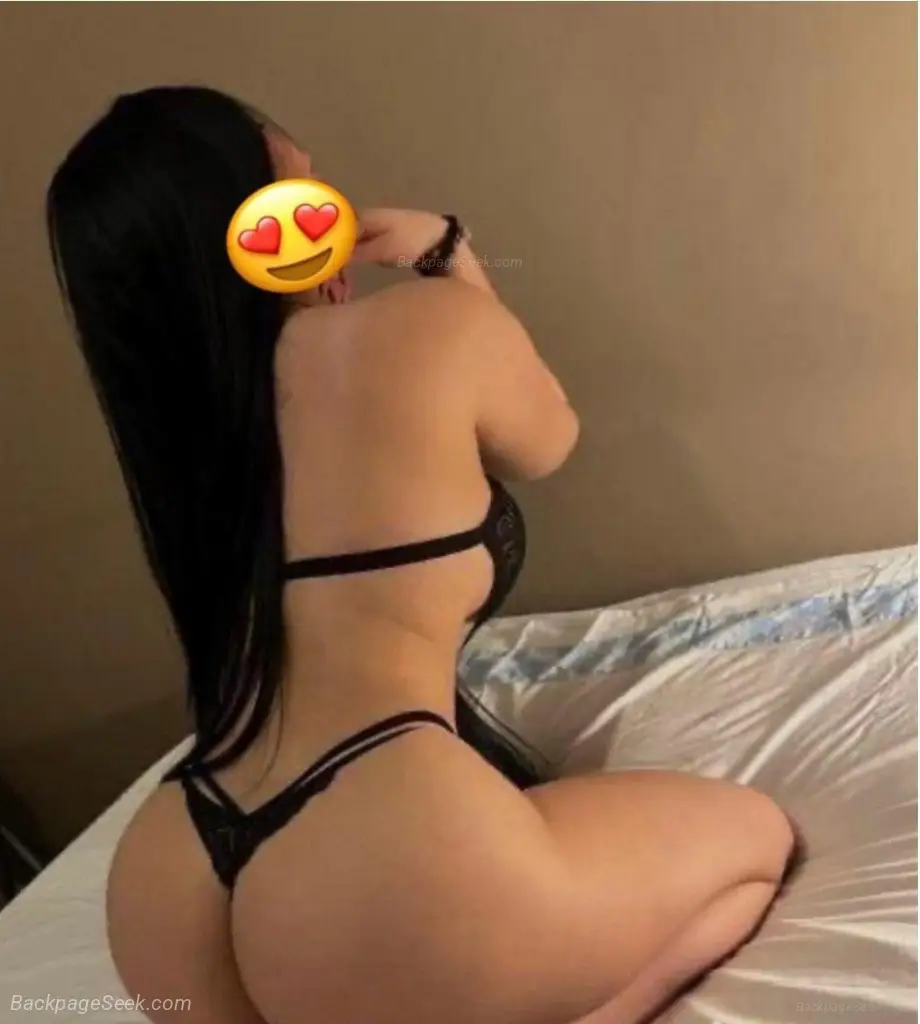 ANAL I'm a very attractive girl new to the area in Minneapolis – Women Seeking Men photo 3