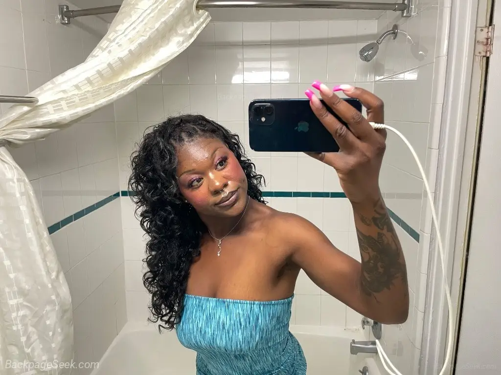 NO OUTCALL come get milked by a QUEEN in Minneapolis – Women Seeking Men photo 4