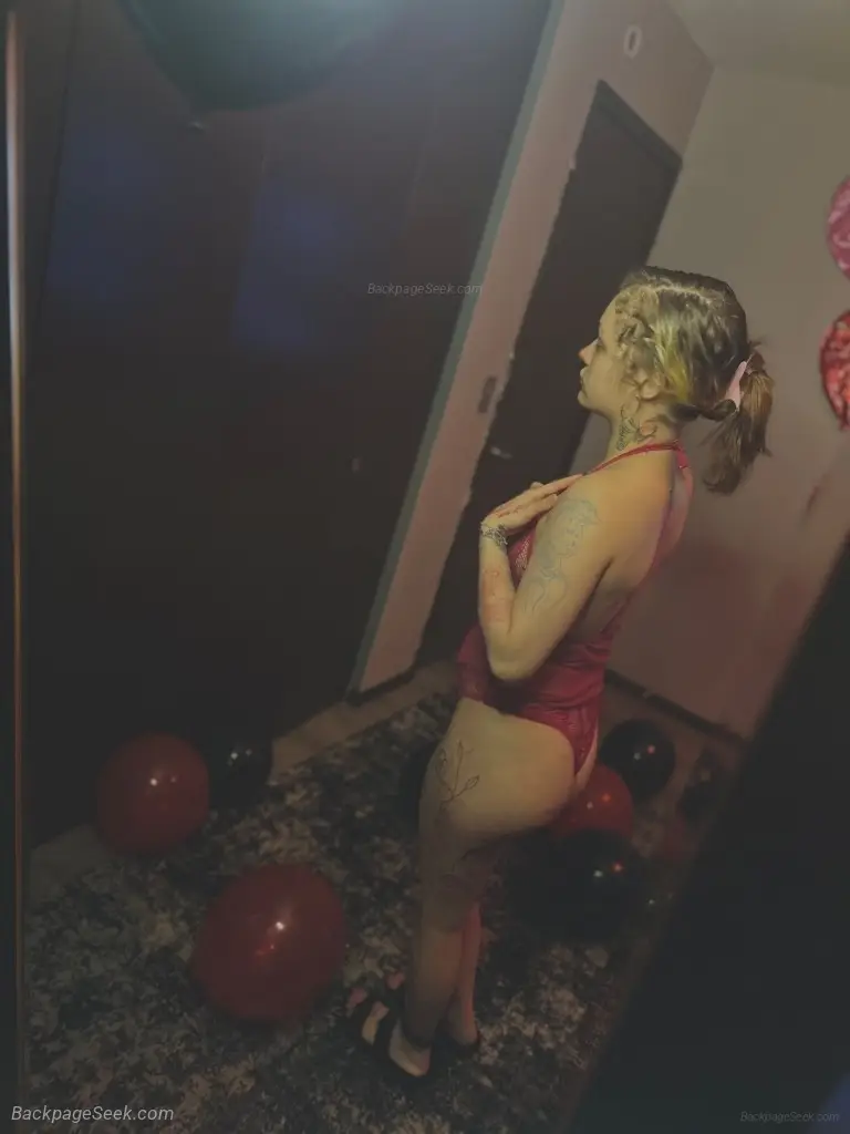 VERY PETITE SEXY incall outcall 247 in Minneapolis – Women Seeking Men photo 4