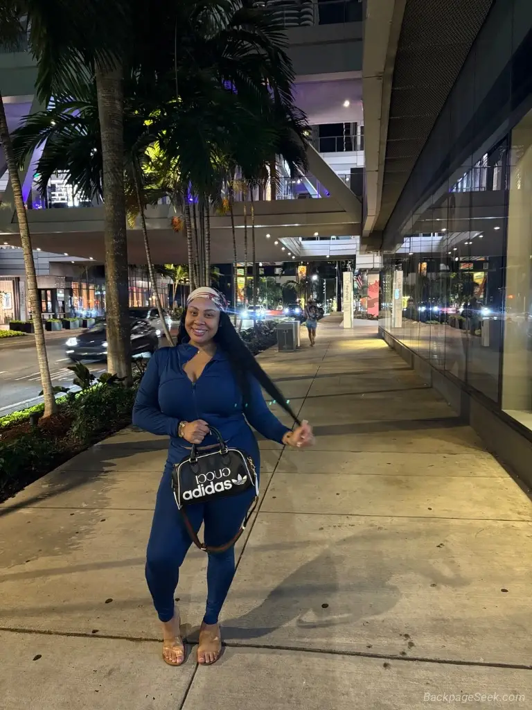 SPECIALS curvy baby ready for you in Minneapolis – Women Seeking Men photo 2