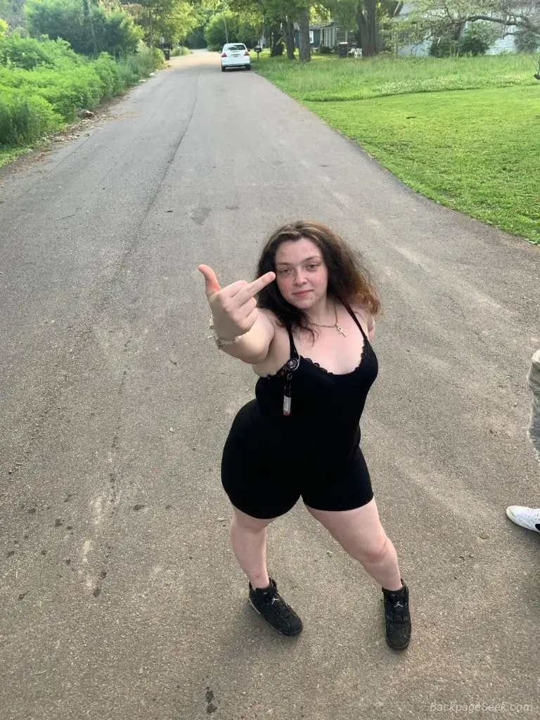 Sexy Hot girl Available for HotelMotel sex Fun INCALLOutcall... in Minneapolis – Women Seeking Men photo 5