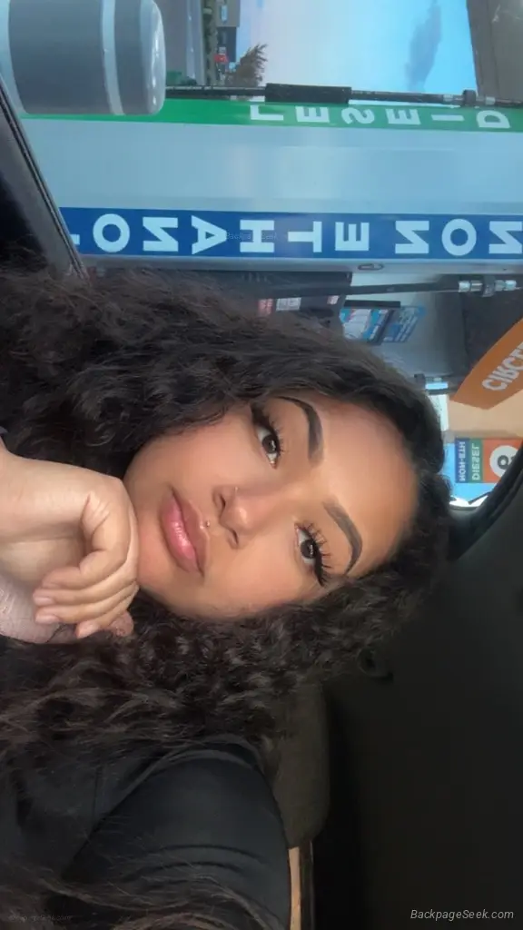 Where Wynter Meets Genuine Connection in Minneapolis – Women Seeking Men photo 4