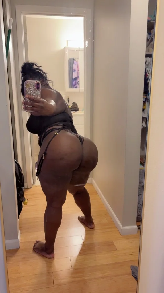 Nut in my mouth daddy in Minneapolis - Women Seeking Men