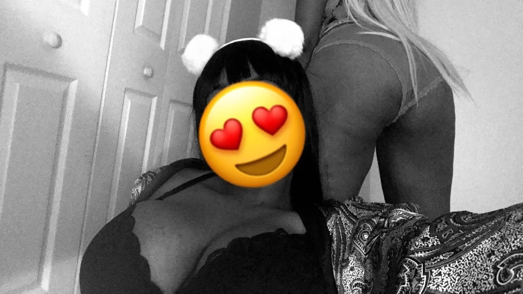 Two girl bj 140 in Minneapolis – Women Seeking Men photo 3