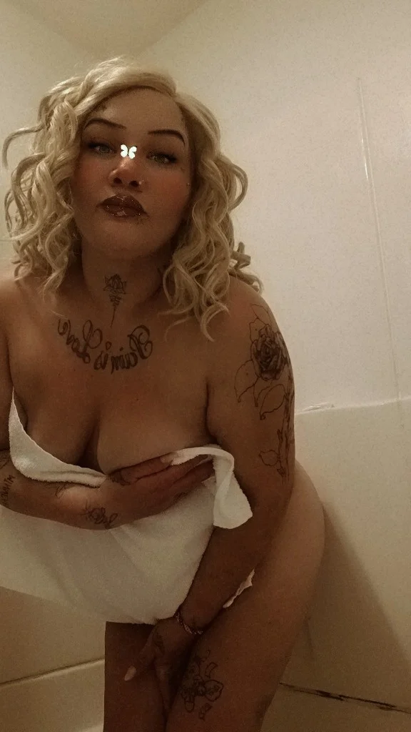 Minneapolis St Paul OUTCALL SPECiALS Stella BBBJ Queen back with in Minneapolis - Women Seeking Men