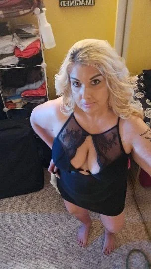 Hey guys if your down to have a good time then call me in Minneapolis - Women Seeking Men photo 4