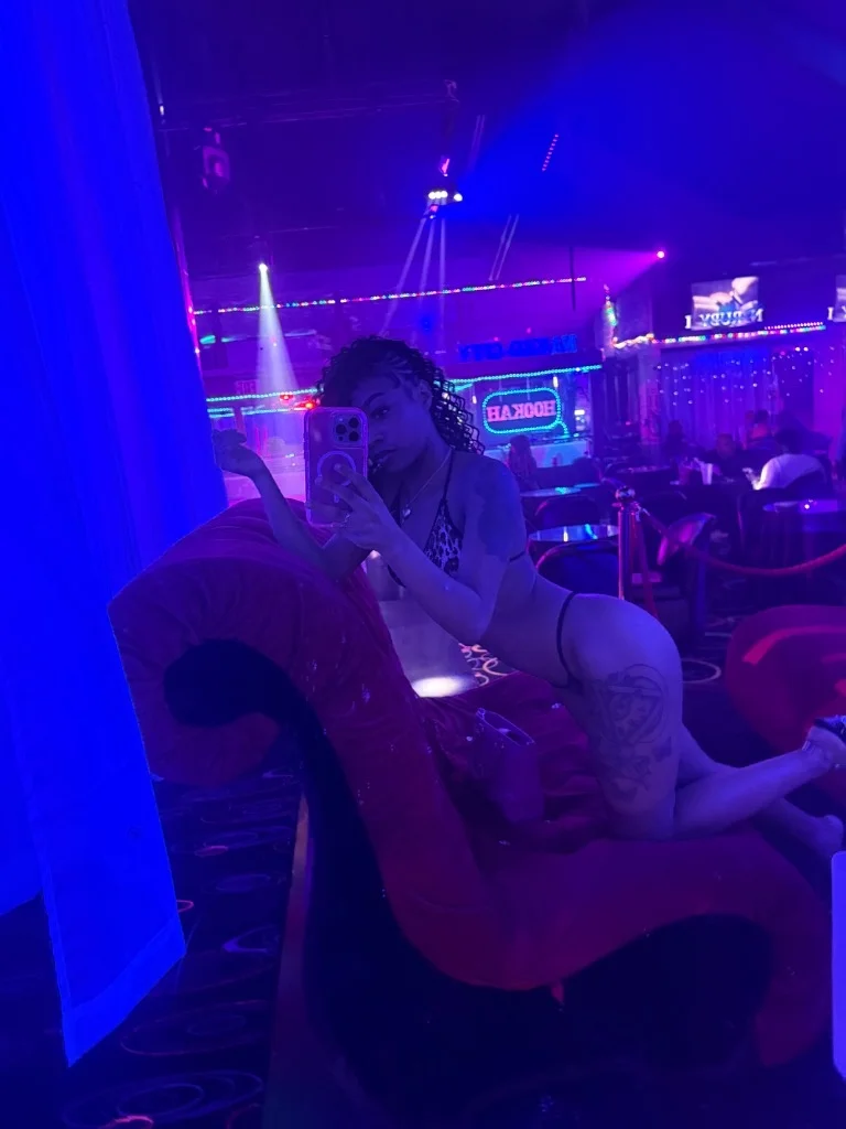 TEXAS BBY HERE leave in a few hours daddy book me nasty n in Mobile - Women Seeking Men photo 3