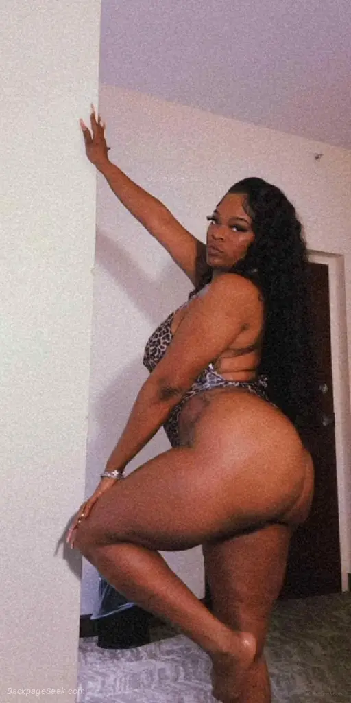 PHAT TiGht Juicy Wet Cum Now Luscious Squirting kitty all do... in Mobile – Women Seeking Men photo 5
