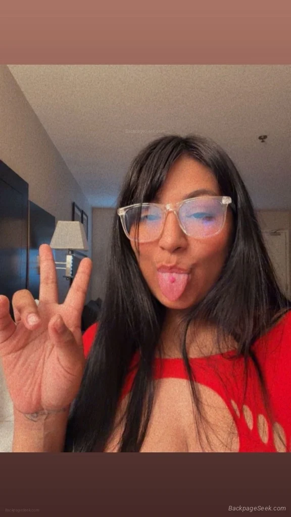 Your 5 Favorite Princess Available Now FaceTime Shows Exclus... in Modesto – Women Seeking Men photo 6