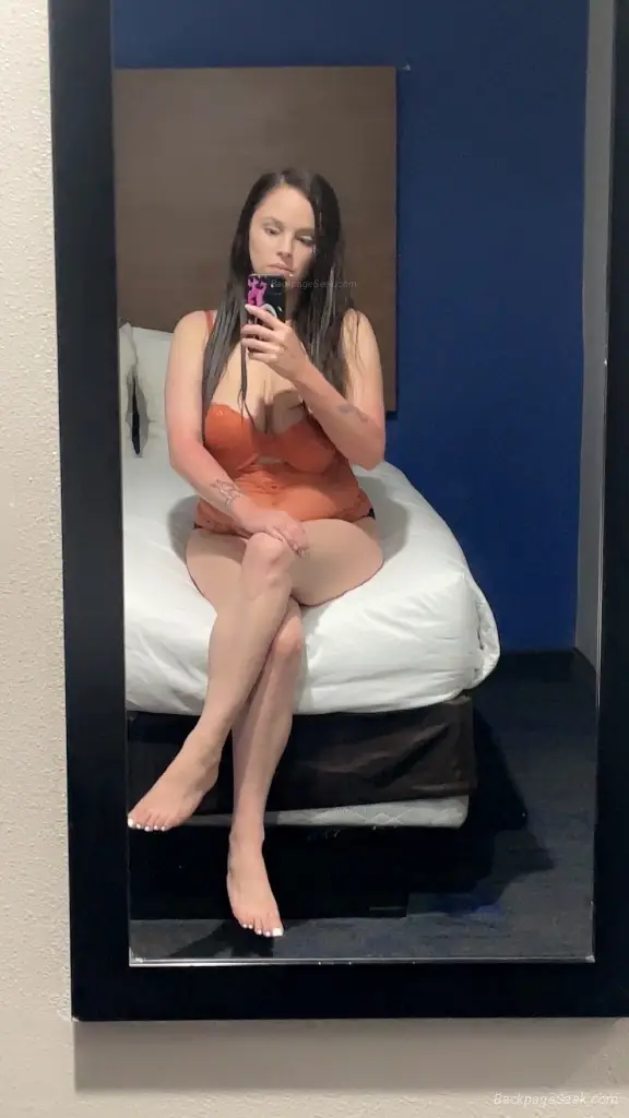 AVAILABLE Wednesday TEXT TO BOOK IN TOWN SHORT TIME DONT MISS OUT TEXT