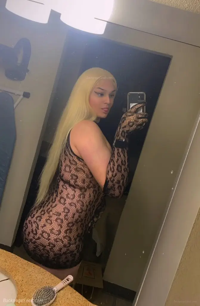 Callie Rose Car head Onlyy Last Night in Modesto – Women Seeking Men photo 4