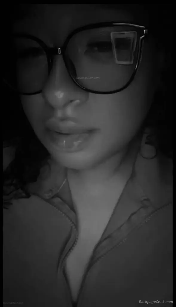 Car Fun Come Play with this Wet Juicy BBW