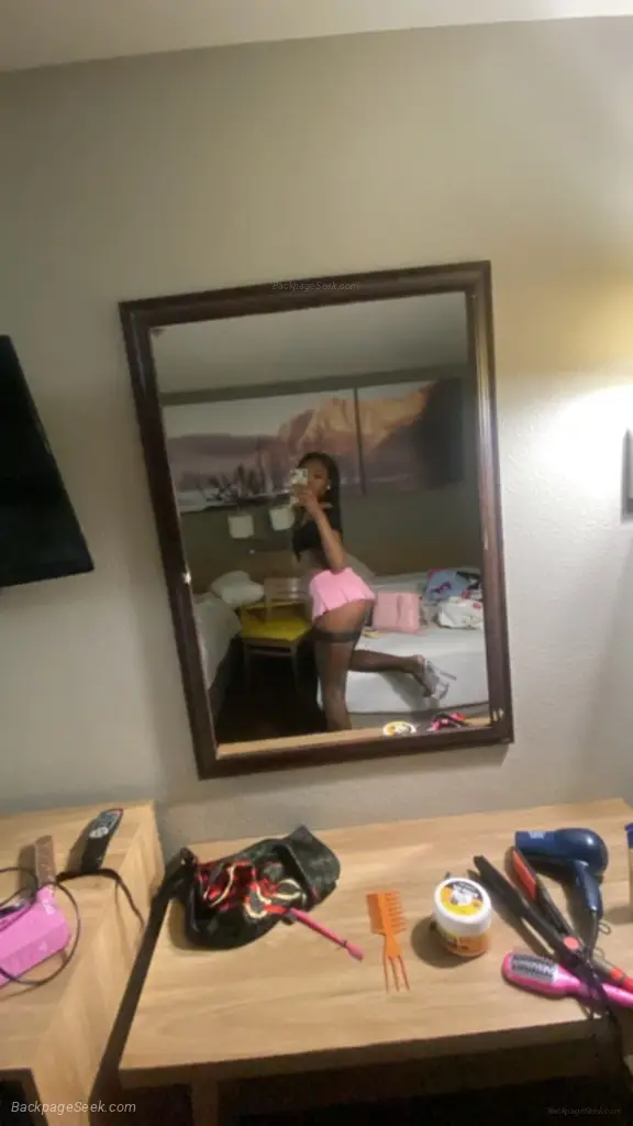 THE BADDEST BACK IN TOWN , MISS ME PAPI TWO GIRL SPECIAL . INCALLS
