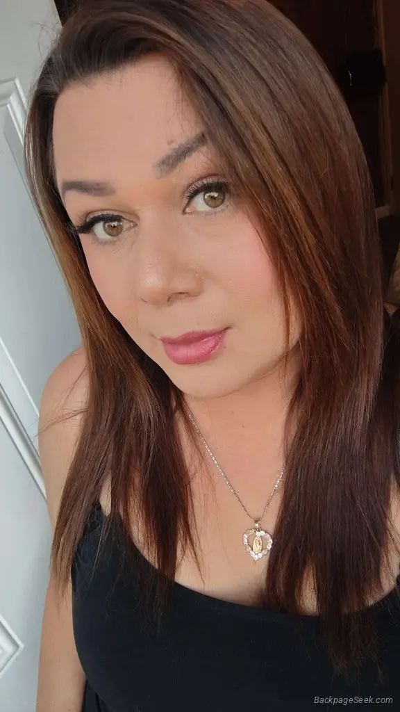 chica latina in Monterey – Women Seeking Men photo 2