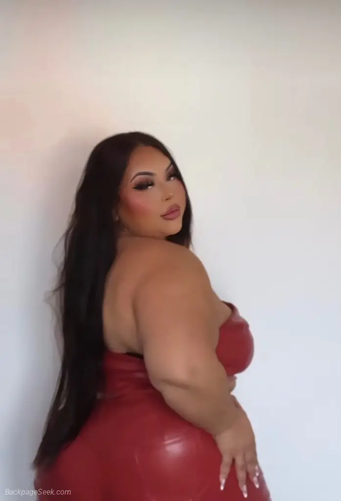 Young Playful Latina Available Now in Monterey – Women Seeking Men photo 6