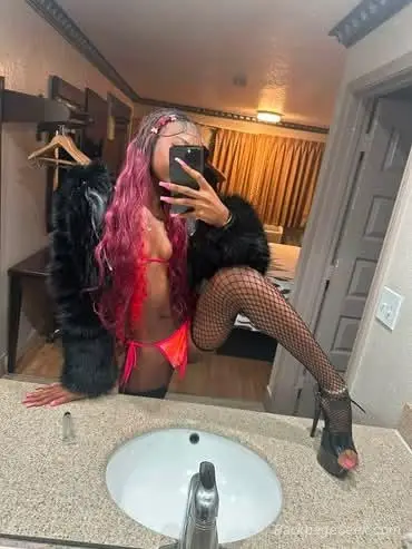 for incall and out calls cardsteshotel in Monterey – Women Seeking Men photo 2