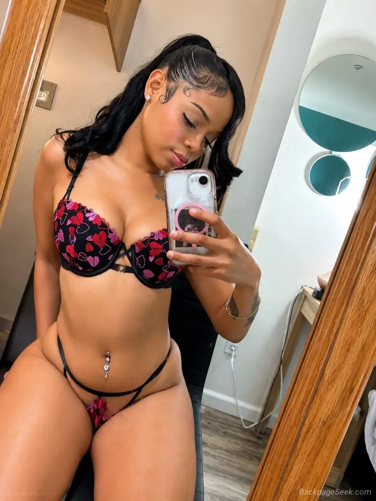 XXXRATED HORNY AND READY TO PLAY FREAK PANAMANIAN NICARAGUAN in Monterey – Women Seeking Men photo 2