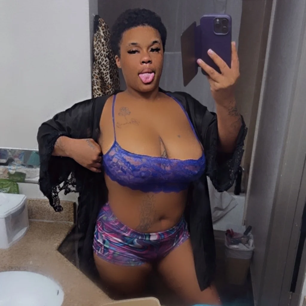 70QV ALL NIGHT LONG AVAILABLE NOW HMU STARR - IN CALLS ONLY