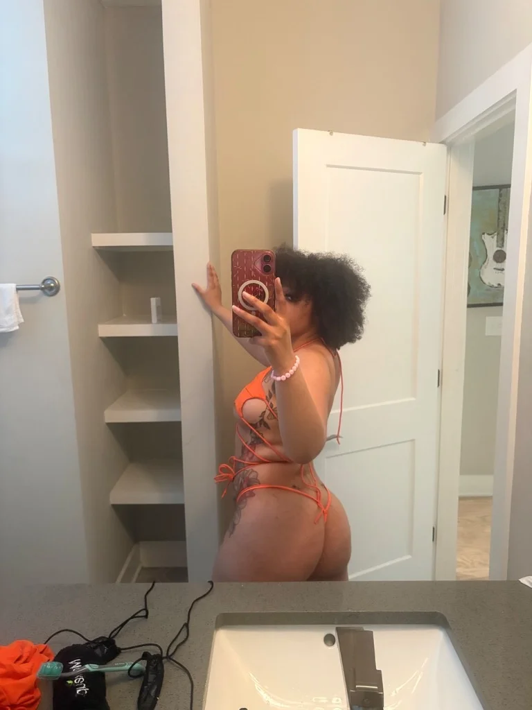 Available now incall and outcall in Nashville – Women Seeking Men photo 5