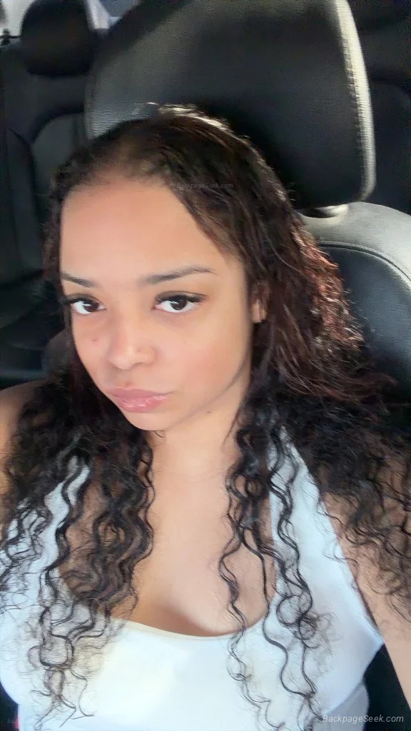 Hola Mis Amores Soy una chica que acaba de llegar a tu ciuda... in Nashville – Women Seeking Men photo 3