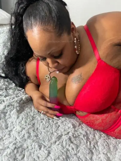 A-1 PARTY FAVORS GROWN VIBES LOOKING FOR A LAID BACK SEXUAL... in Nashville – Women Seeking Men photo 3