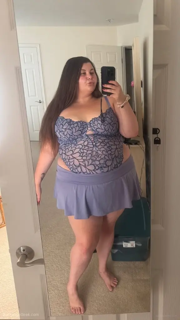 BOOK ME while you can in Nashville – Women Seeking Men photo 3