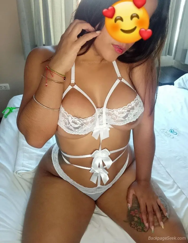Available NOW Thick white girl with fat JUICY PUSSY and FAT... in Nashville – Women Seeking Men photo 2