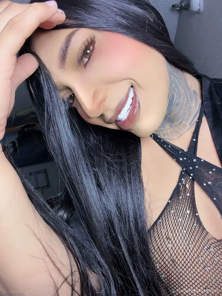 Valentina Sexy