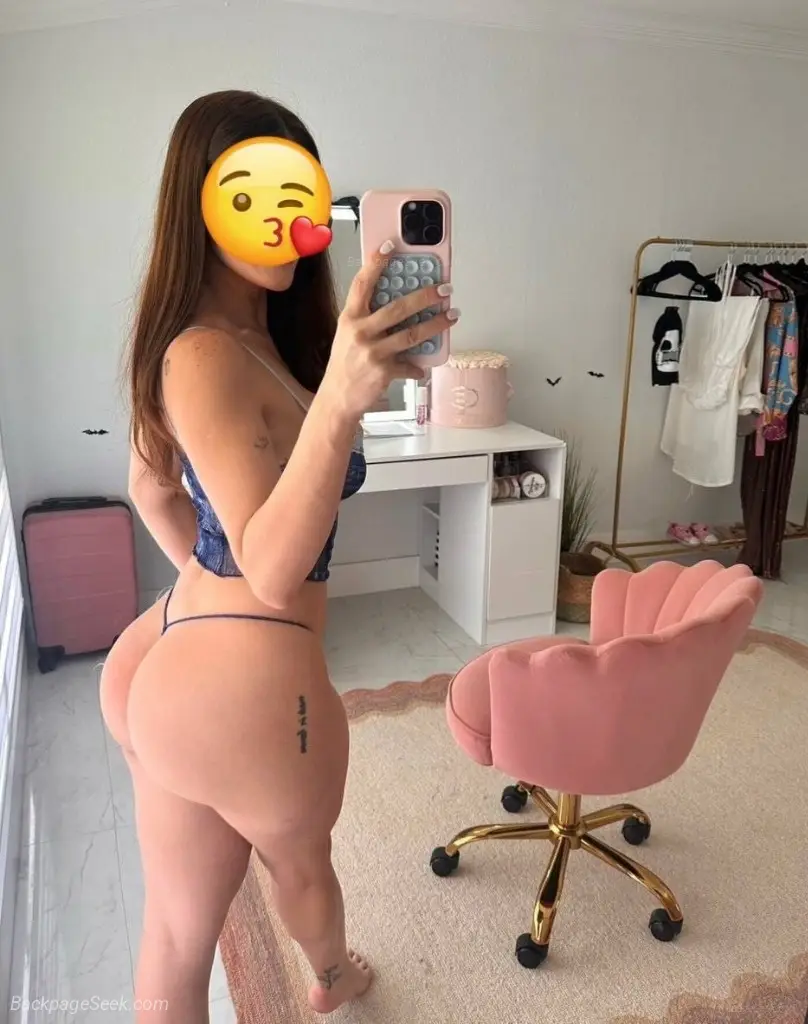 Soy muy sumisa y tierna con un cuerpo muy caliente