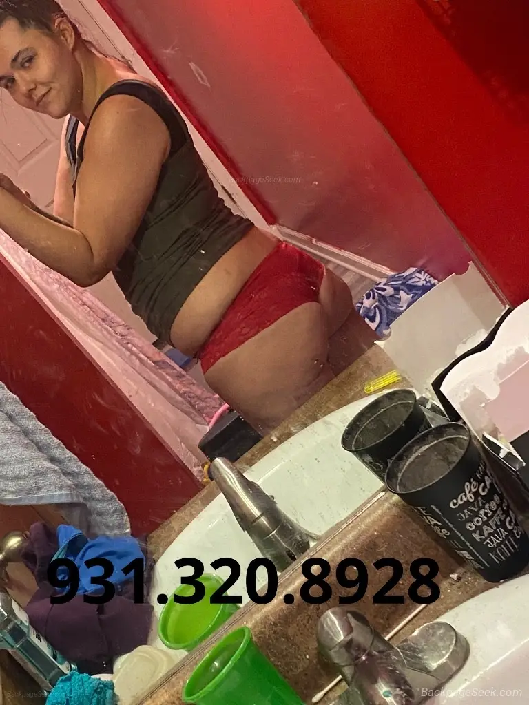 shy girl who loves to have fun in Nashville – Women Seeking Men photo 3