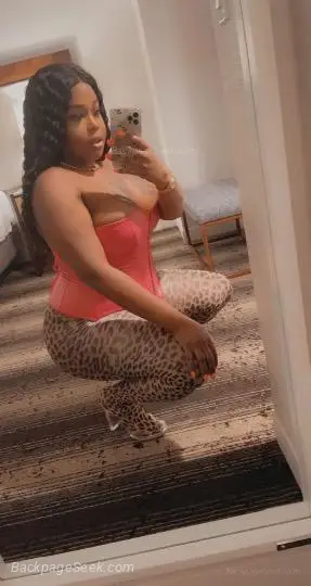 Milford BBC Cynthia Picklesz Curvacious Bombshell Misstress... in New Haven – Women Seeking Men photo 2