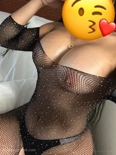 Hola pao I'm a hot girl come and enjoy with me a little dadd... in New Haven – Women Seeking Men photo 2